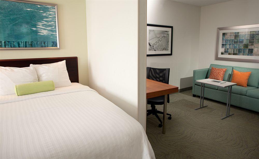 Springhill Suites Lexington Near The University Of Kentucky Exterior photo