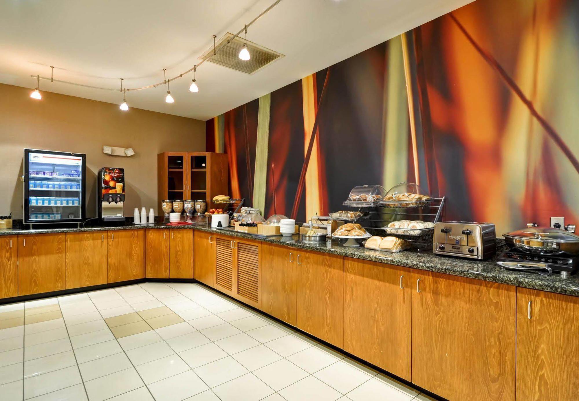 Springhill Suites Lexington Near The University Of Kentucky Exterior photo