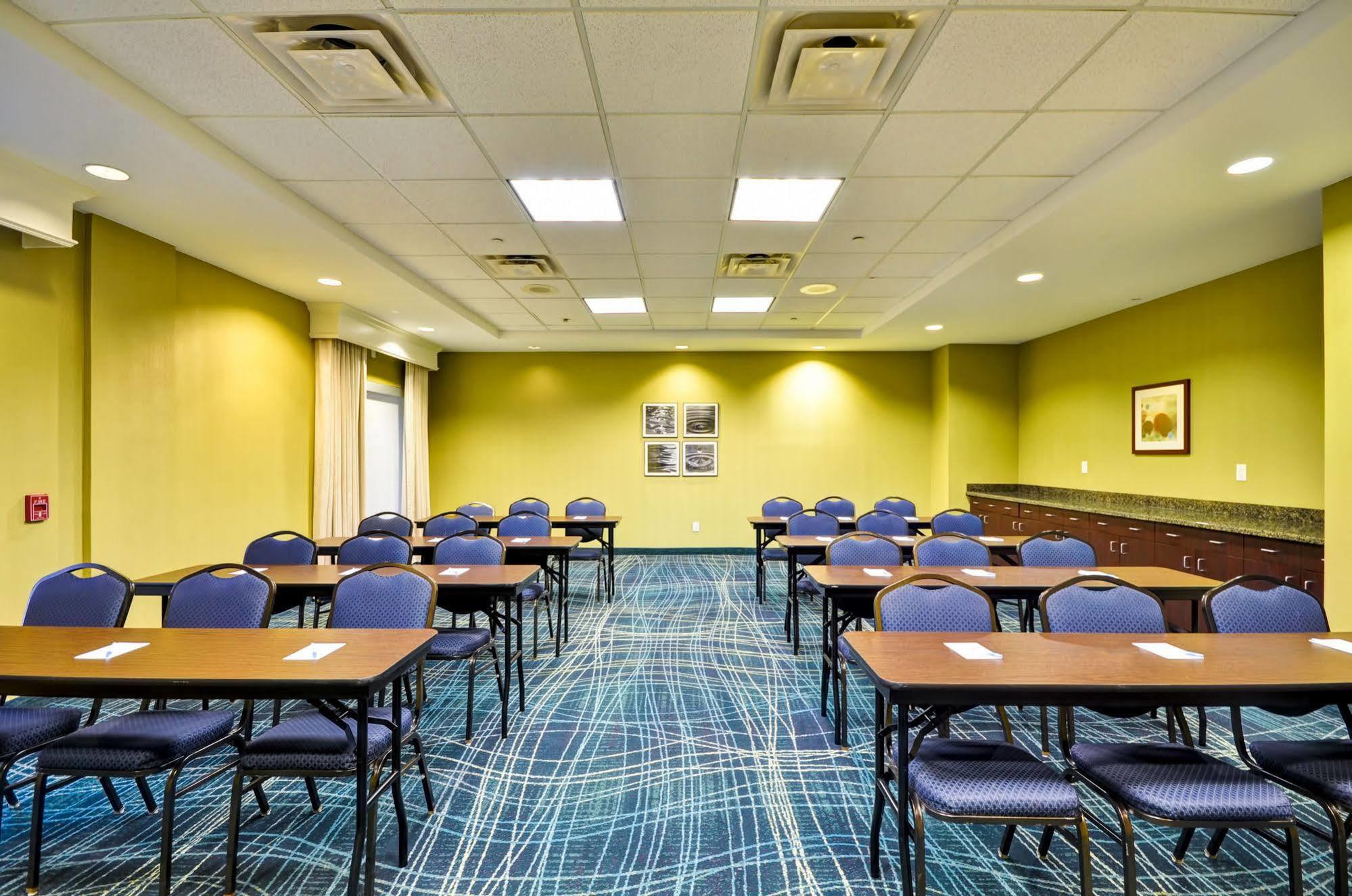 Springhill Suites Lexington Near The University Of Kentucky Exterior photo